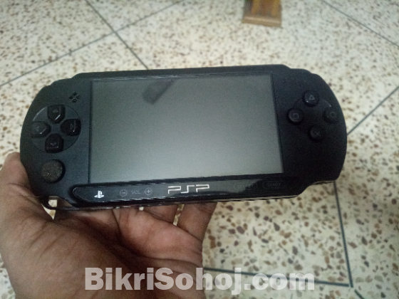 PSP STREET 64GB MODDED +GAME